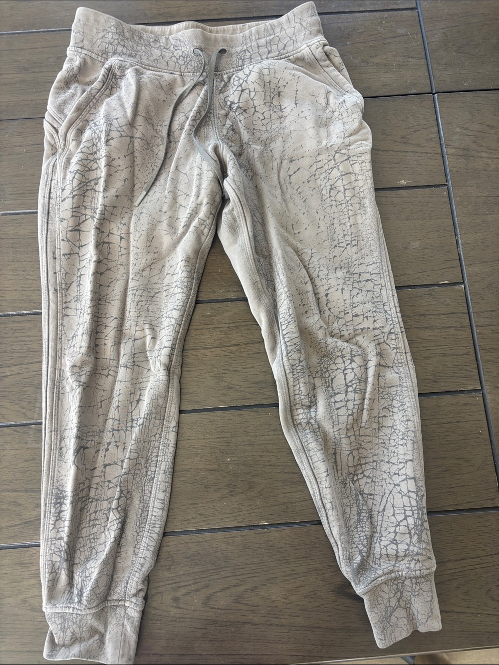 Lululemon Women’s Warm Down Jogger Pants 7/8 Length Size 8